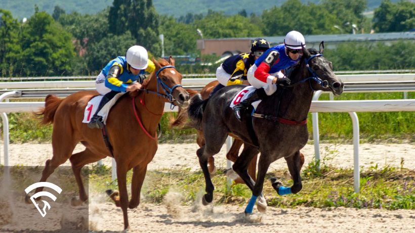 Horses racing representing a hidden move